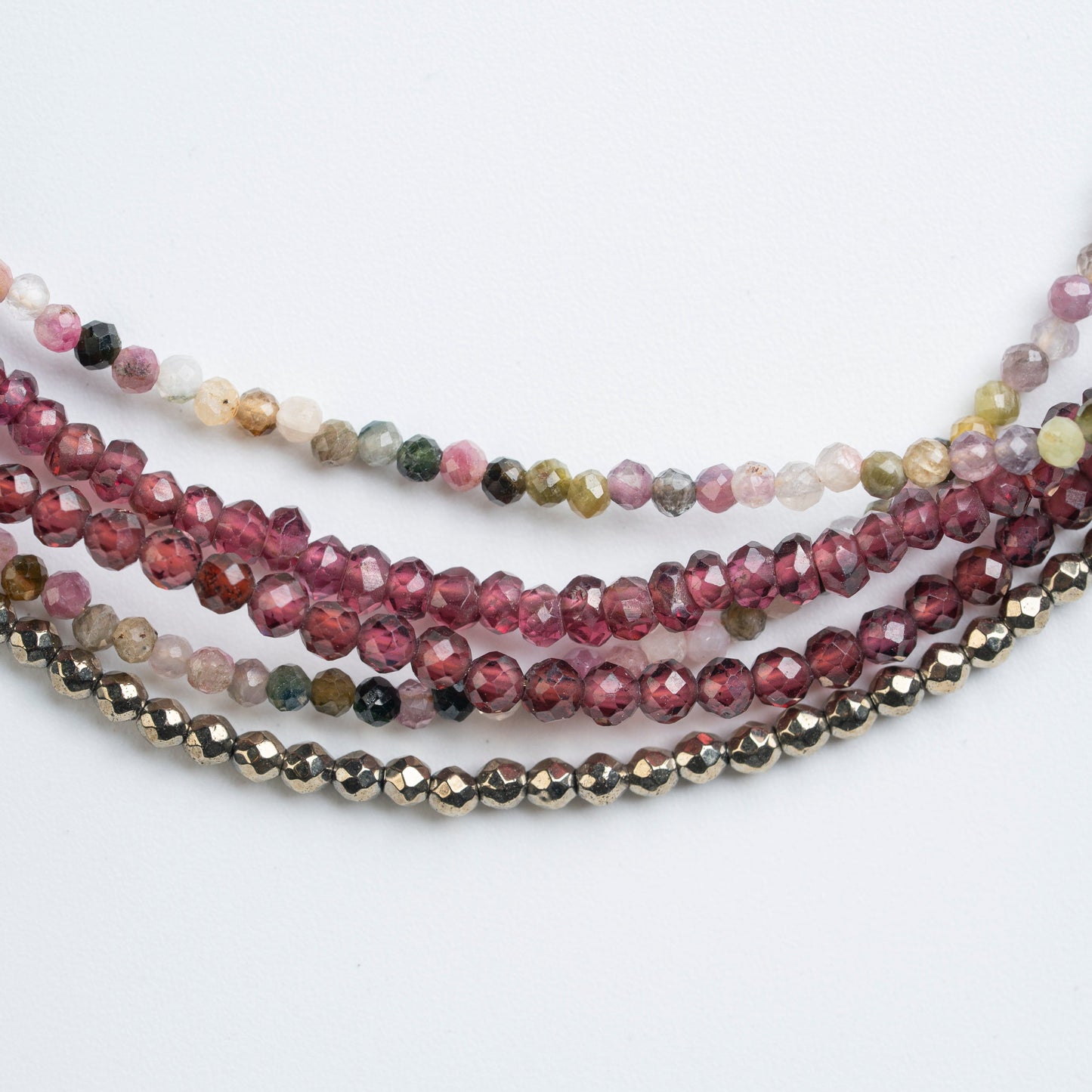 COLLAR PECES: El Fluir Ancestral de la Tierra y el Mar
