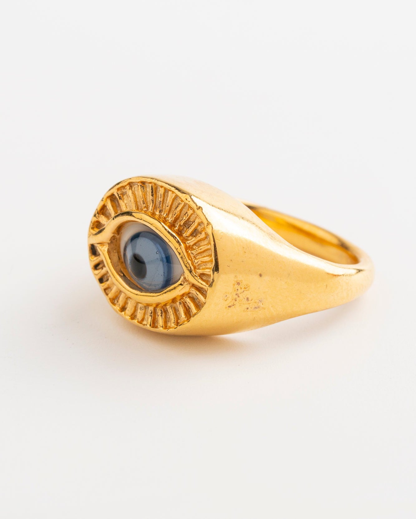 ANILLO OJO DE LA PROVIDENCIA: Símbolo de Protección y Sabiduría