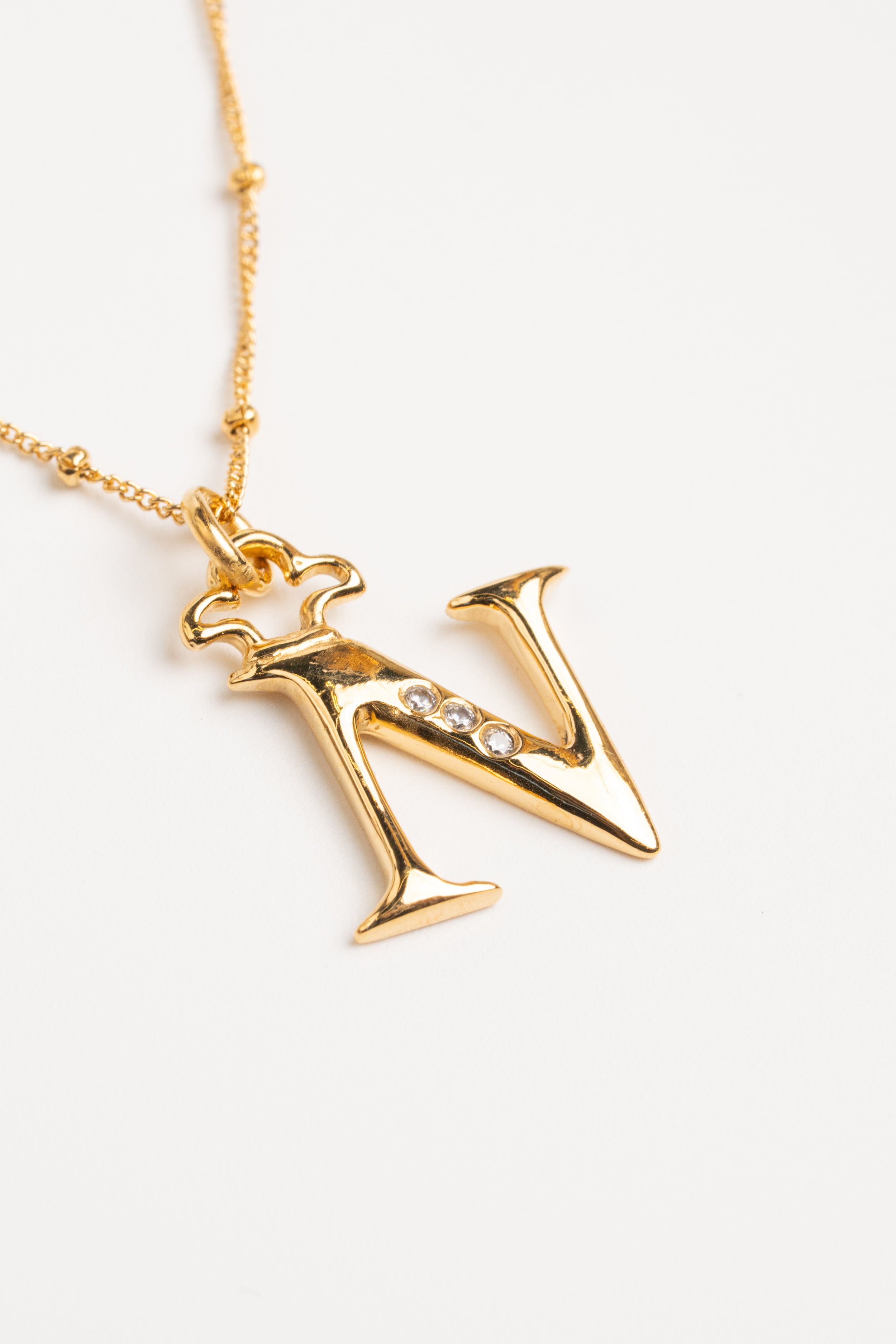 INICIALES ORO