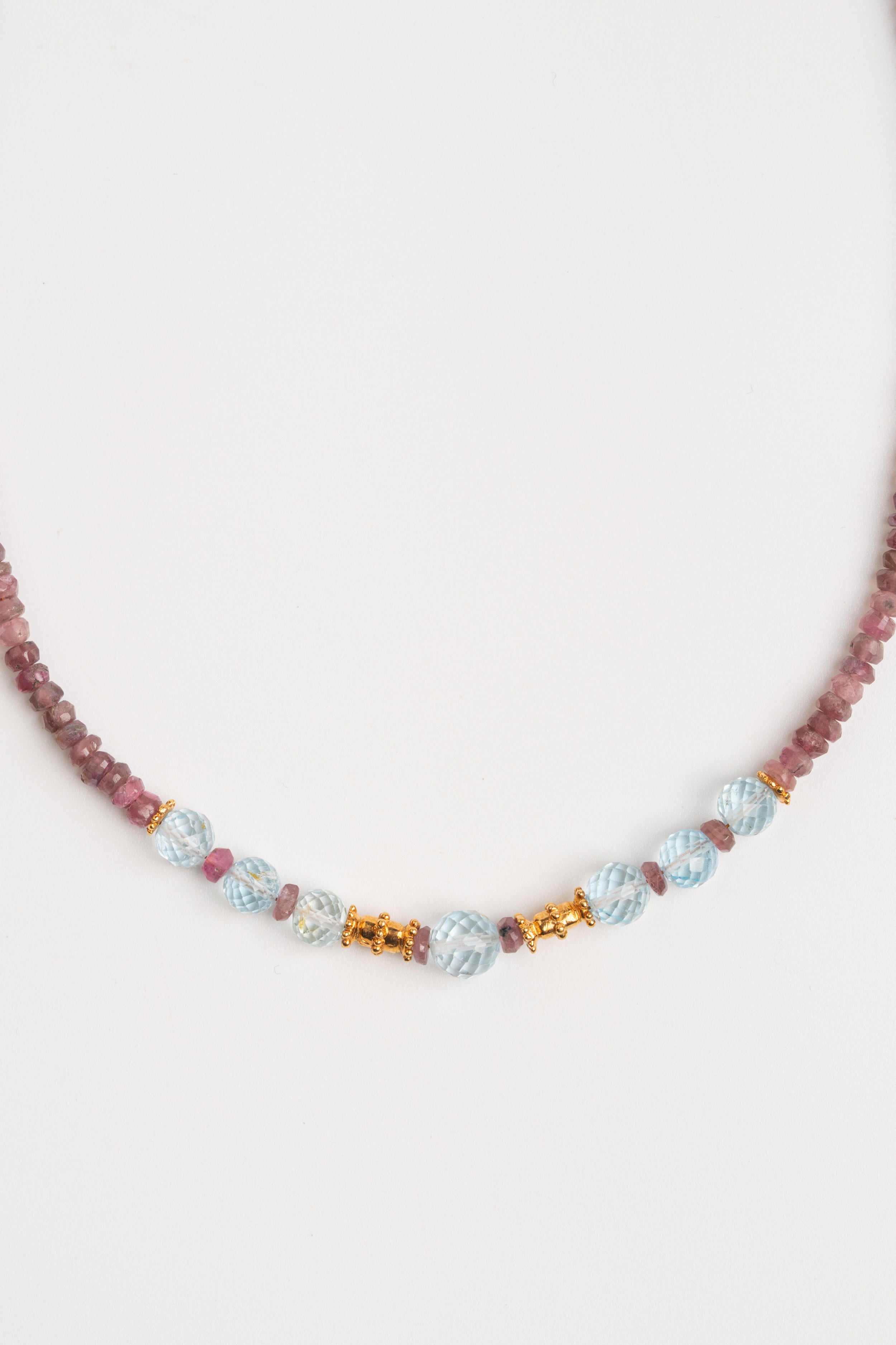 COLLAR RUBELITA CON TOPACIO AZUL