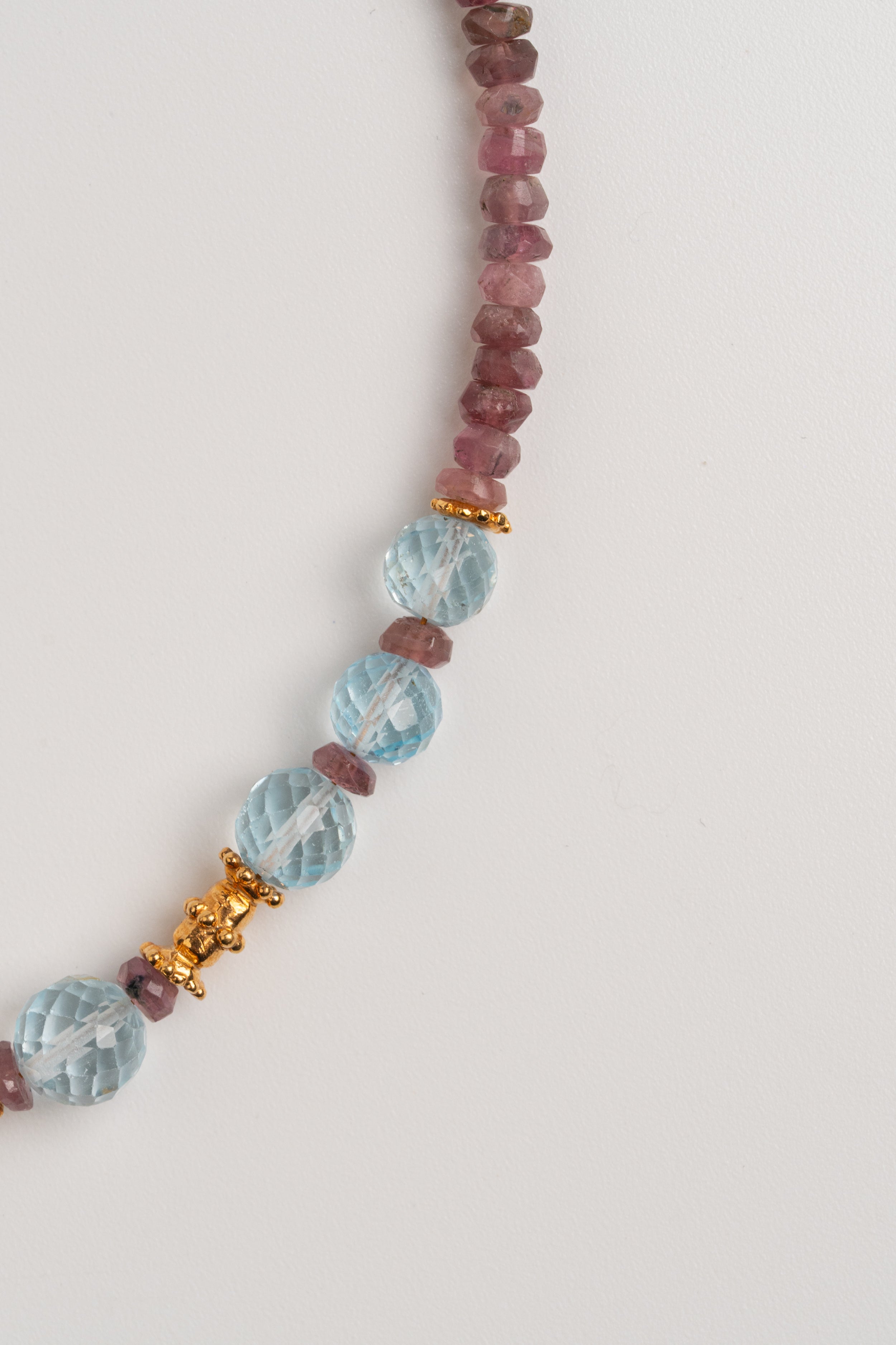 COLLAR RUBELITA CON TOPACIO AZUL