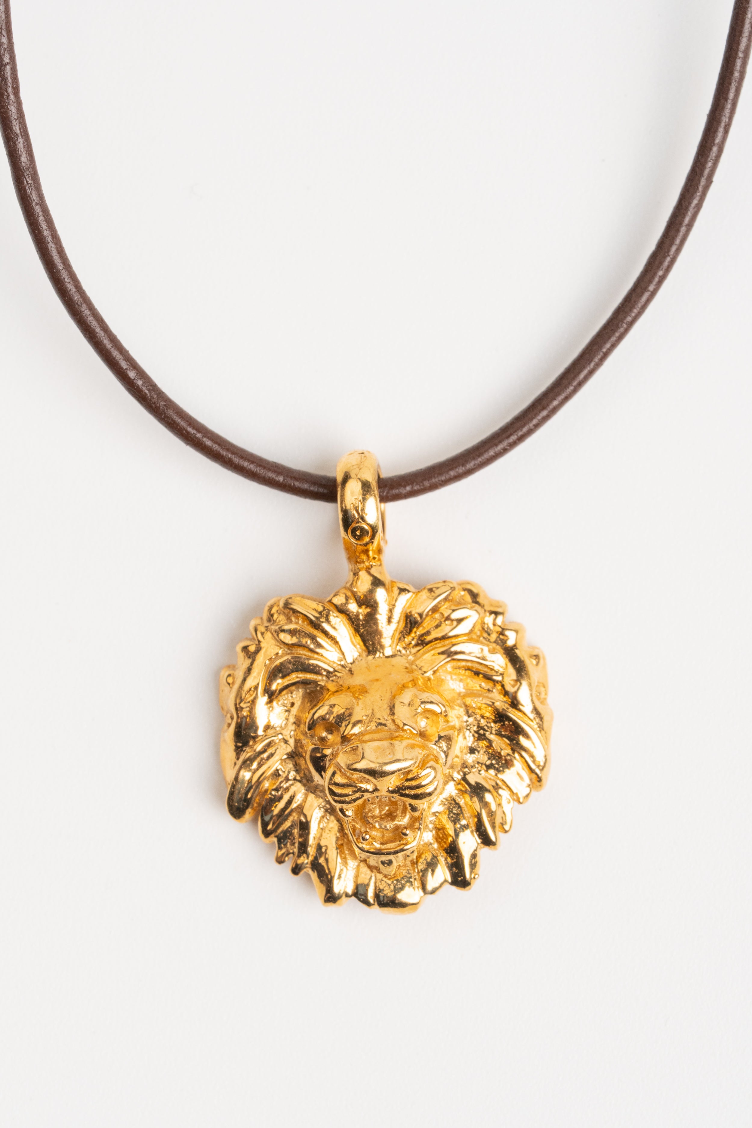 COLLAR LEÓN: La Fuerza