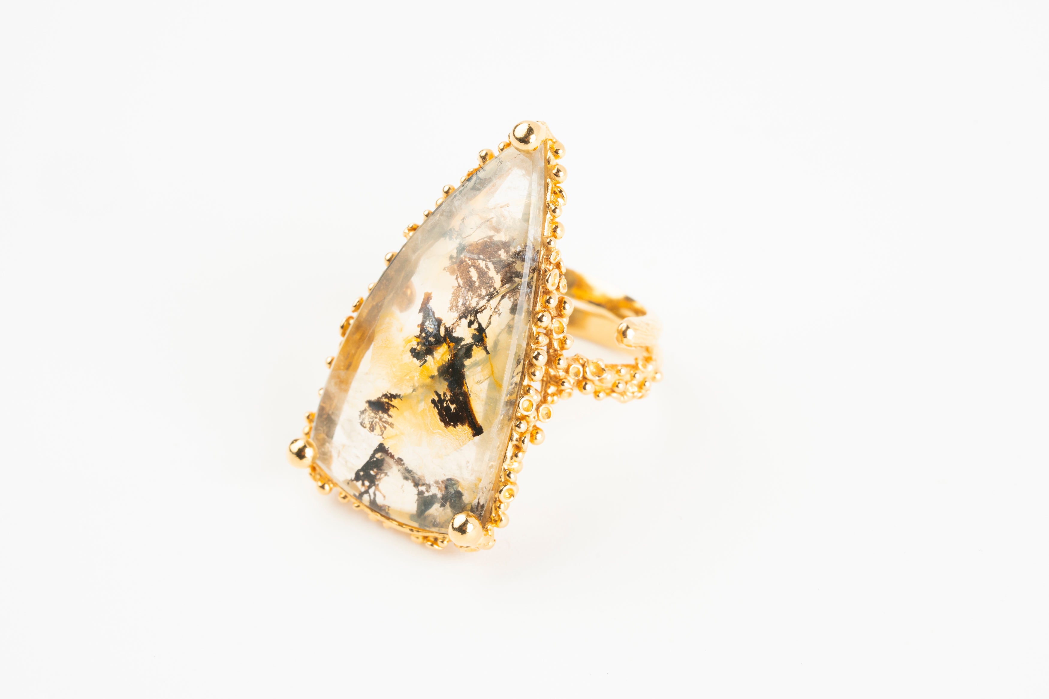 ANILLO TRIANGULAR