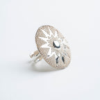 ANILLO HURTAK: El Resplandor Ancestral en tu Mano