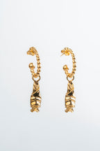 MURCIÉLAGO 2025: El vuelo nocturno dorado que celebra el nuevo ciclo.