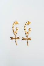 Dragonfly Make a Wish: The golden whisper of longings.