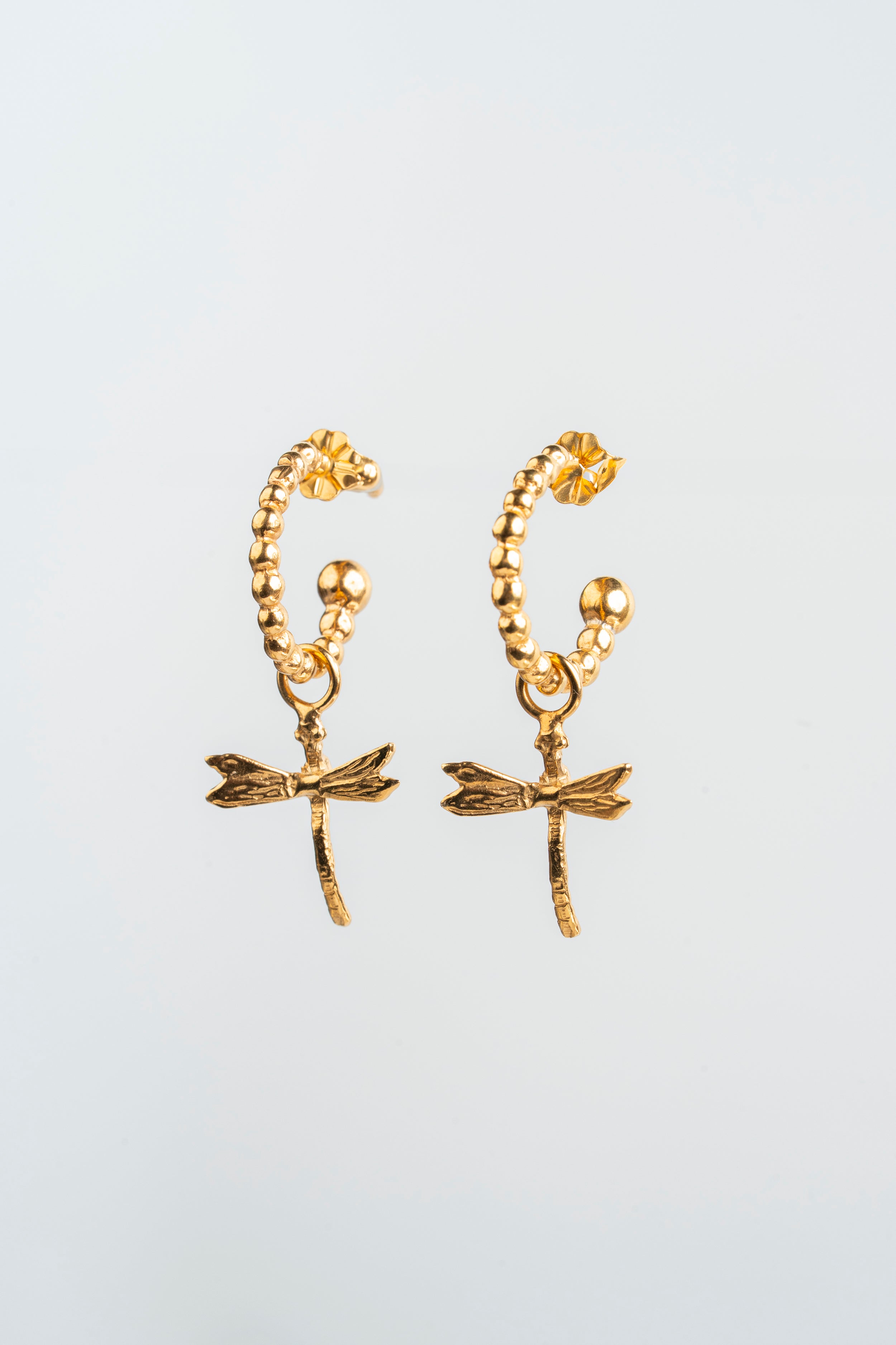 Dragonfly Make a Wish: The golden whisper of longings.