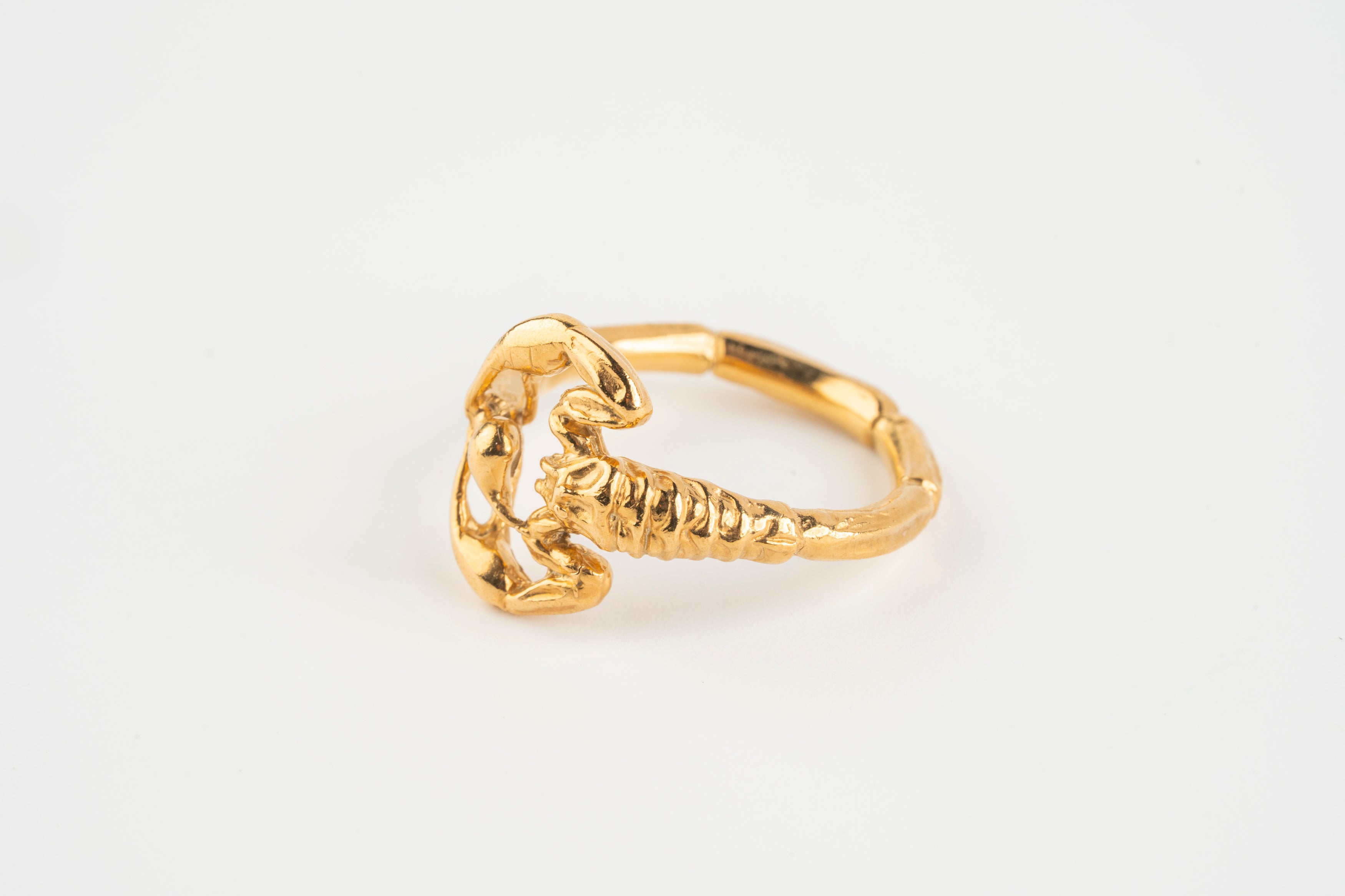 ANILLO VENENO