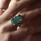 ANILLO CONFETTI TURQUEZA: El Cielo y la Tierra en tu Mano