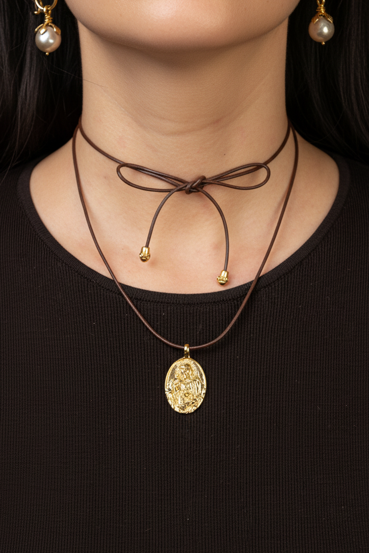 COLLAR MEDALLA SAGRADO CORAZÓN