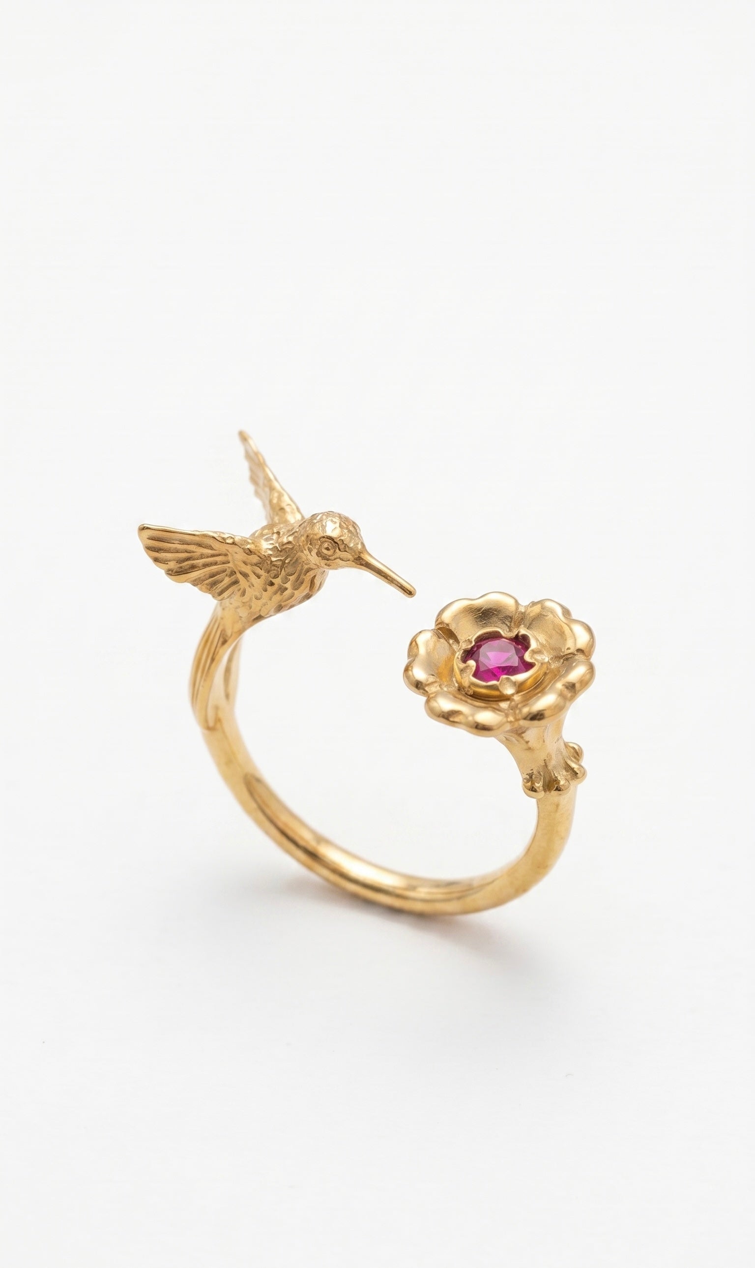 ANILLO COLIBRÍ EN FLOR: El Instante Eterno de la Naturaleza