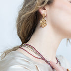 ARETE PRADO: El Jardín Suspendido de la Luz