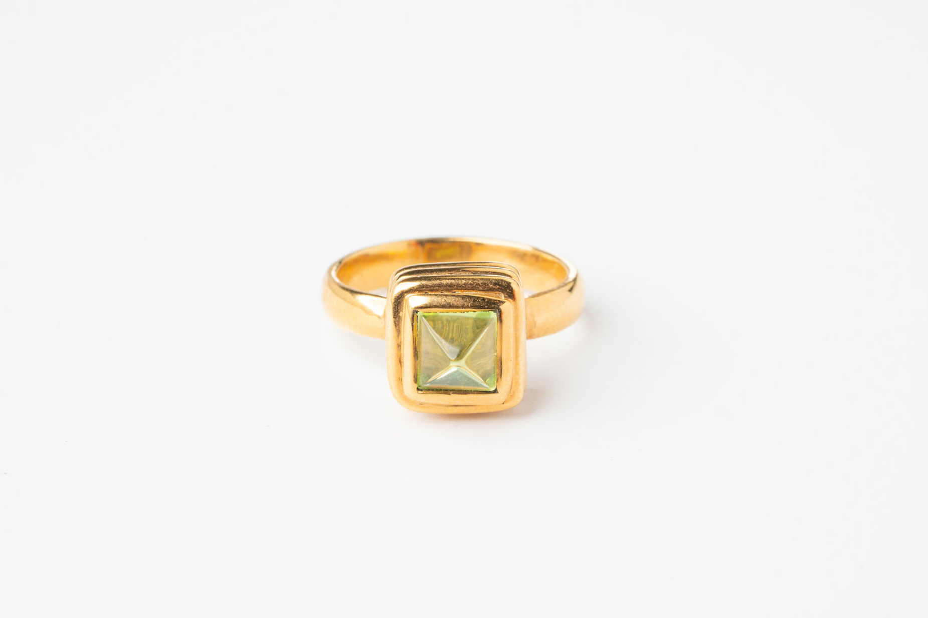 OSCILACIÓN PERIDOTO